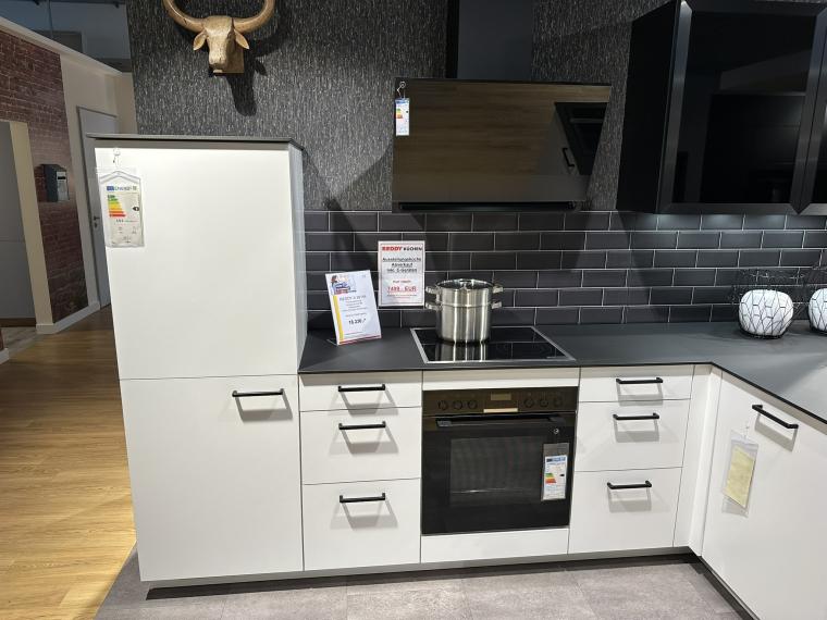 moderne Küche in matt