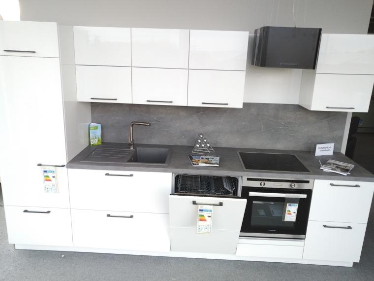 Musterküche Häcker Systemat AV2130 Kristallweiß