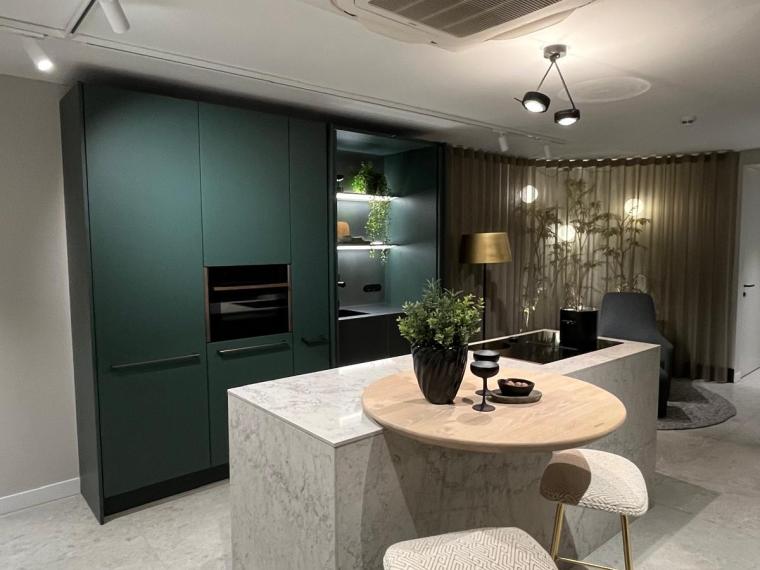SieMatic Urban S2 - Kaviaar groen en Titaan metaal