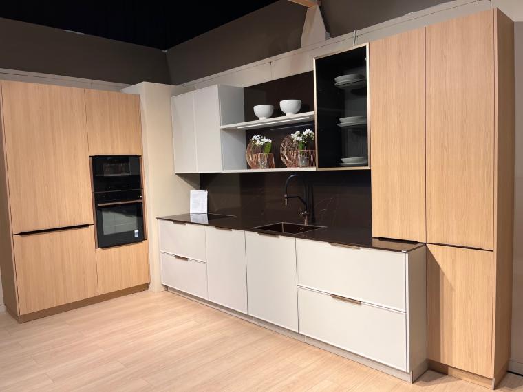 Moderne Einbauküche  Sandgrau Mattlack kombi Feineiche natur Repro