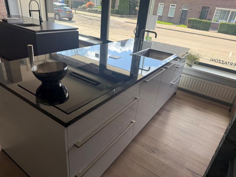 Moderne showroomkeuken