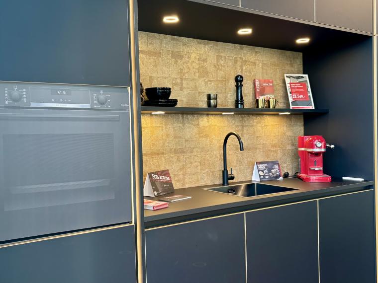 Trendy keuken lak caramel
