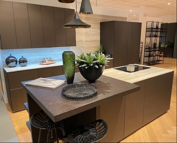 next125 NX902 glas i.c.m.  keramiek werkblad en Miele/Liebherr apparatuur