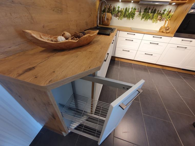 IP 4250 Moderner Landhaus mit allem was gut ist 826