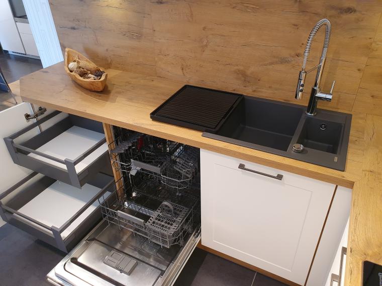 IP 4250 Moderner Landhaus mit allem was gut ist 826