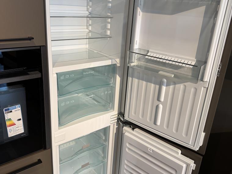 SC 41 Designinsel mit warmgewalzter Edelstahl-Arbeitsplatte