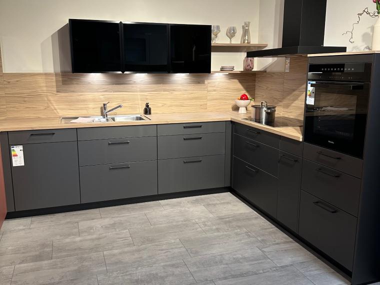 Ausstellungsküche Häcker Smart steinbeige