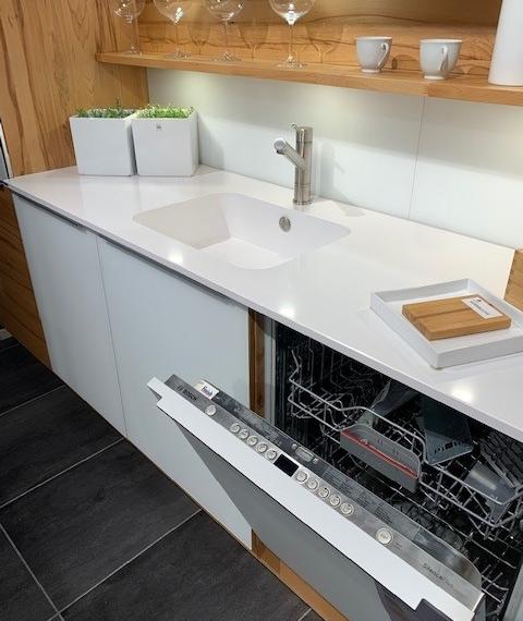 Oster Echtholzküche mit Miele Ausstattung