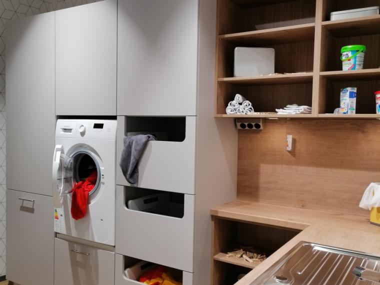 Hauswirtschaftsraum inkl. Bosch Waschmaschine