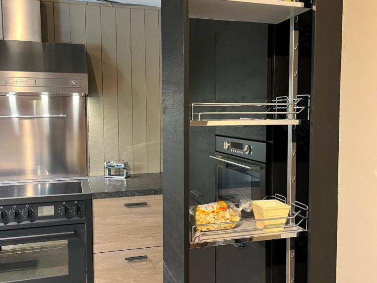 Stijlvolle landelijke keuken met Steel inductiefornuis