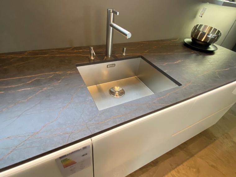 Häcker "AV5090" Designglas weiß