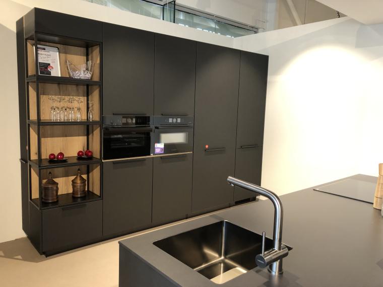 Cuisine Parralelle noir mat