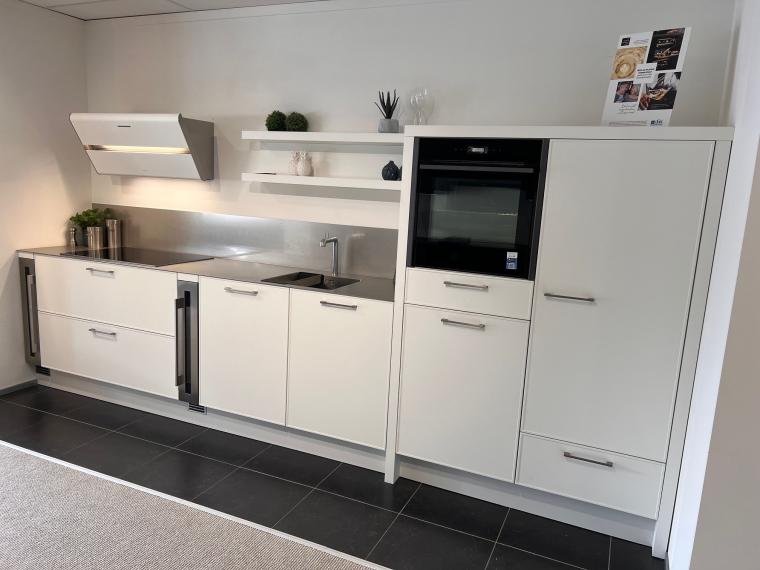 Moderne mat gelakte Keller keuken
