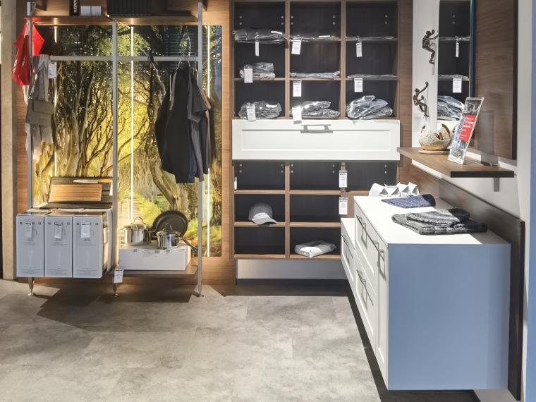 Moderne Garderobe mit Blickfanggarantie