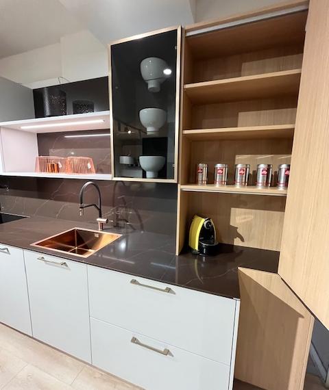 Moderne Einbauküche  Sandgrau Mattlack kombi Feineiche natur Repro