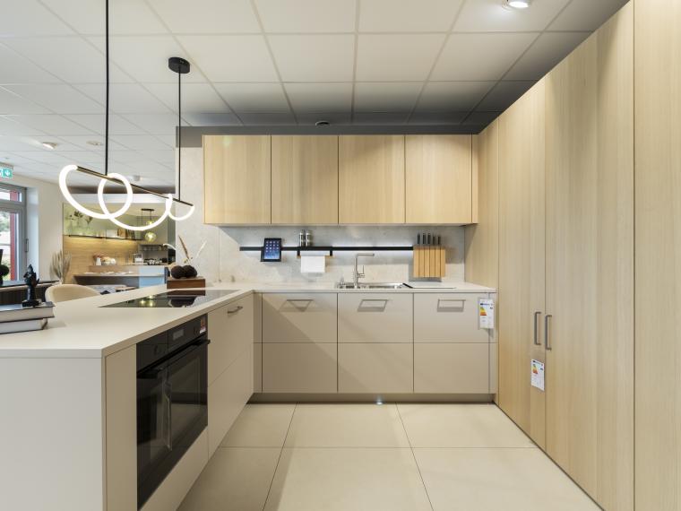 LEICHT Designküche 2025 | Neupreis 41.300 € | Abverkauf 19.900 €
