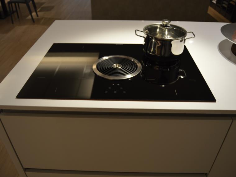 Moderne keuken, greeploos