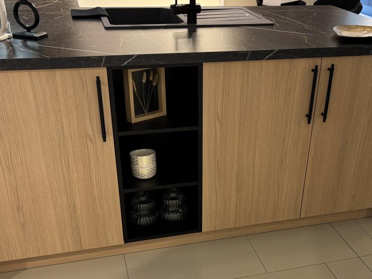 Häcker Systemat AV 2040 in Feineiche Natur mit Miele Geräten