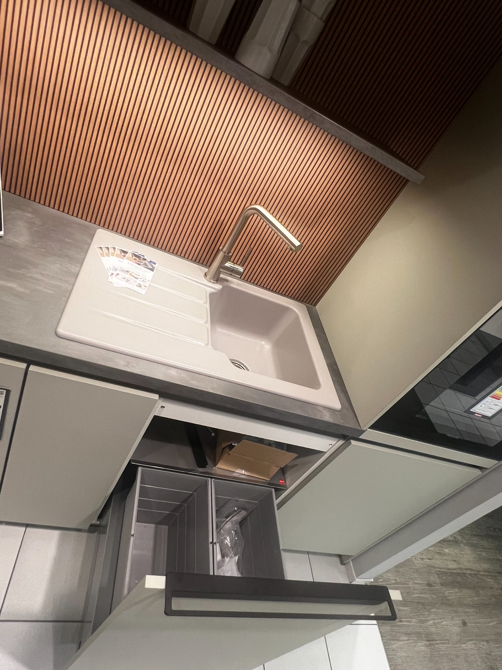 Moderne Küche mit Stilvollem Design