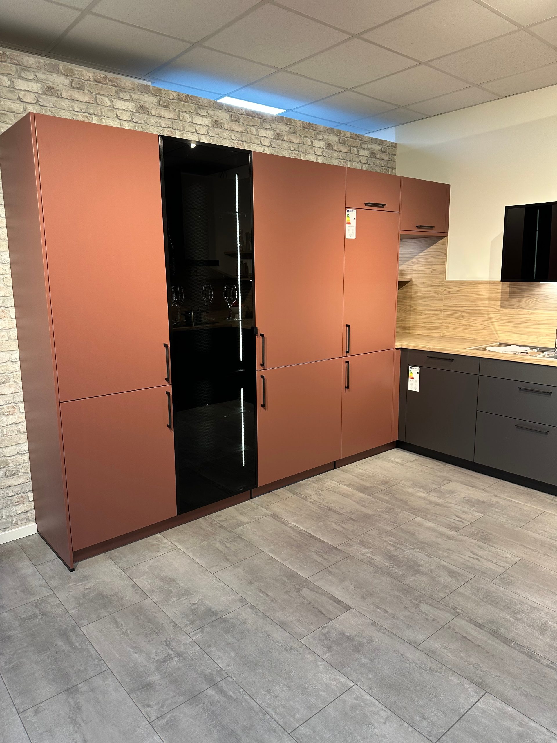 Ausstellungsküche Häcker Smart steinbeige