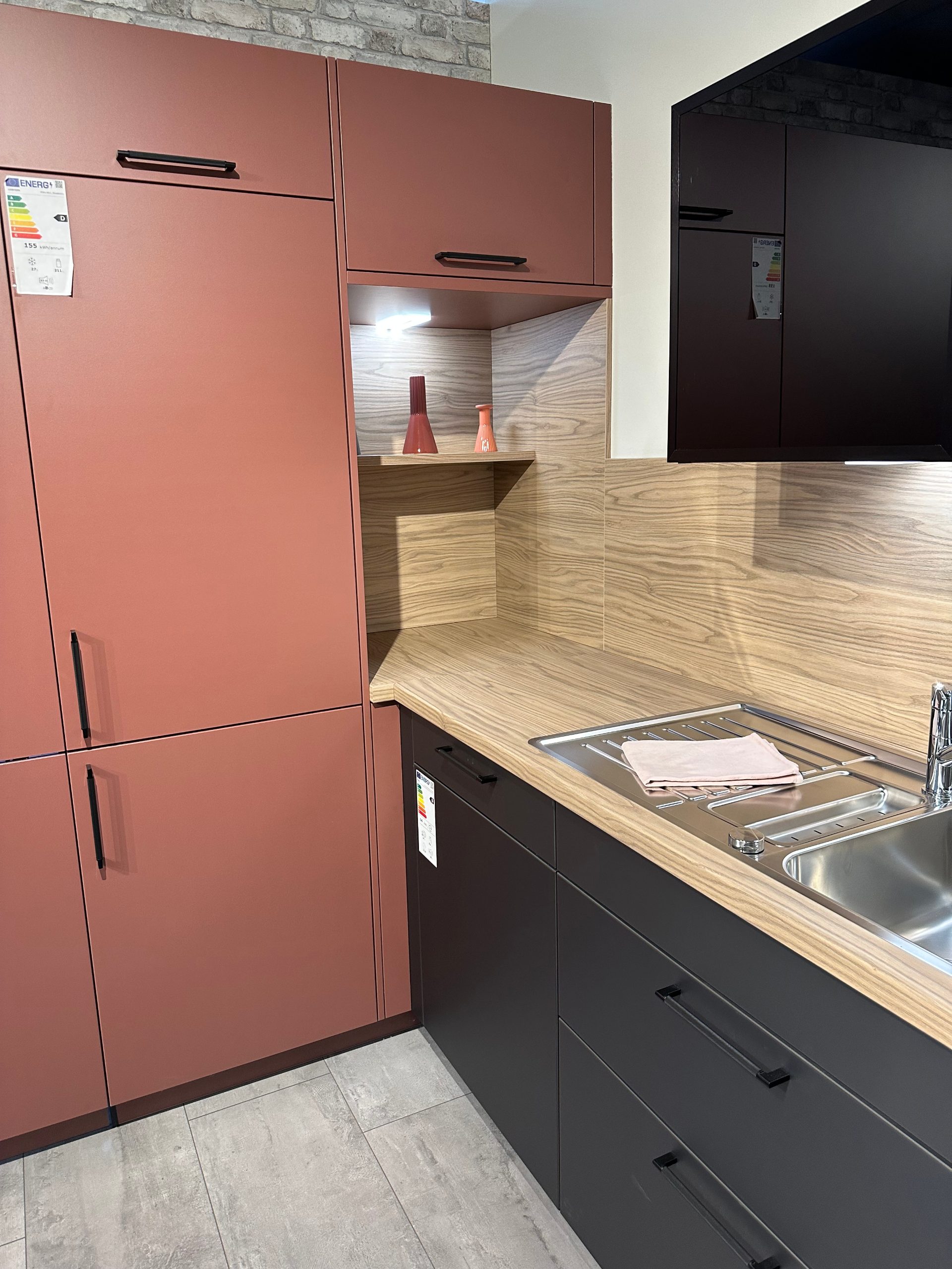 Ausstellungsküche Häcker Smart steinbeige