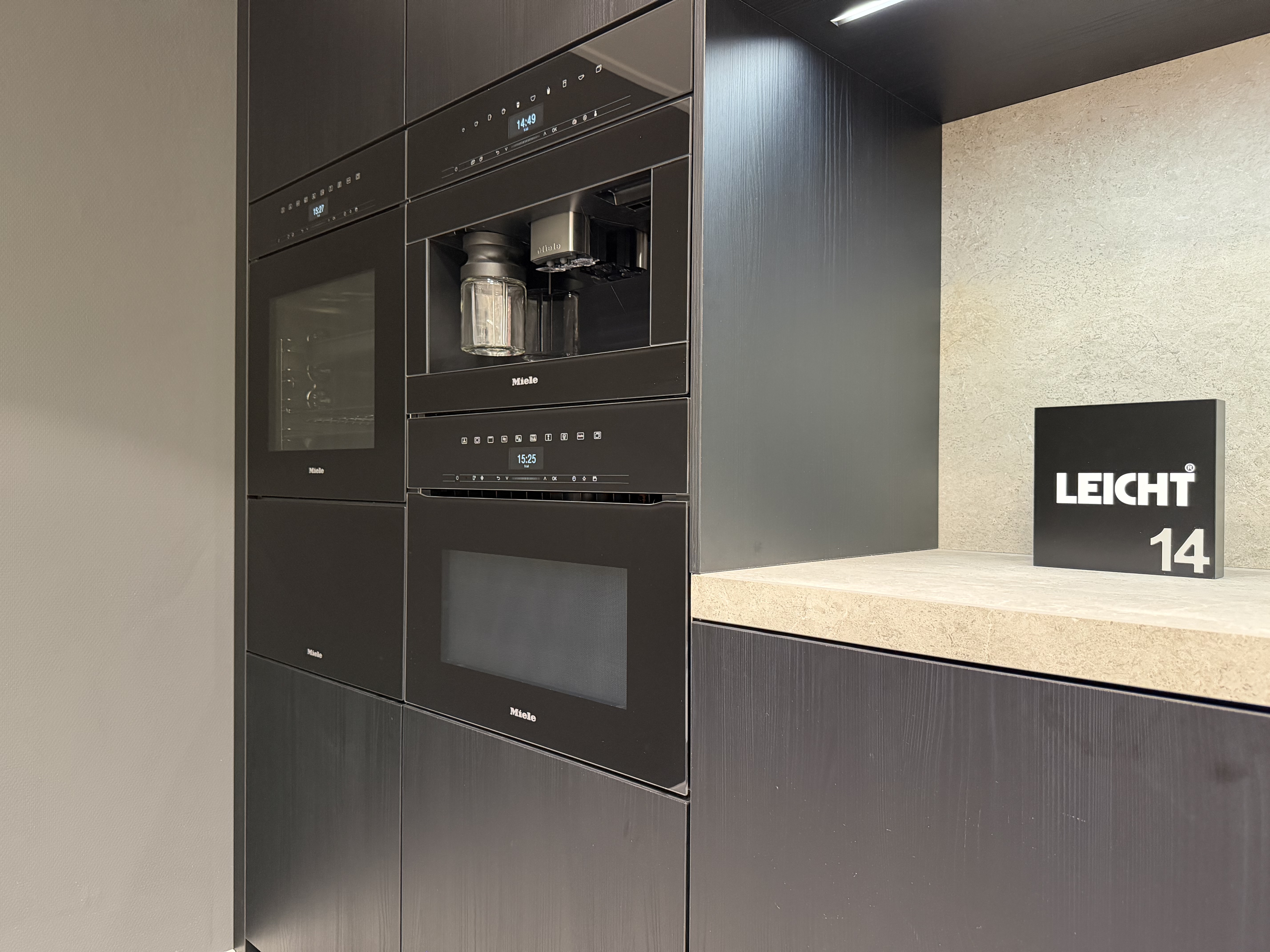 Leicht-Miele-Keramiek