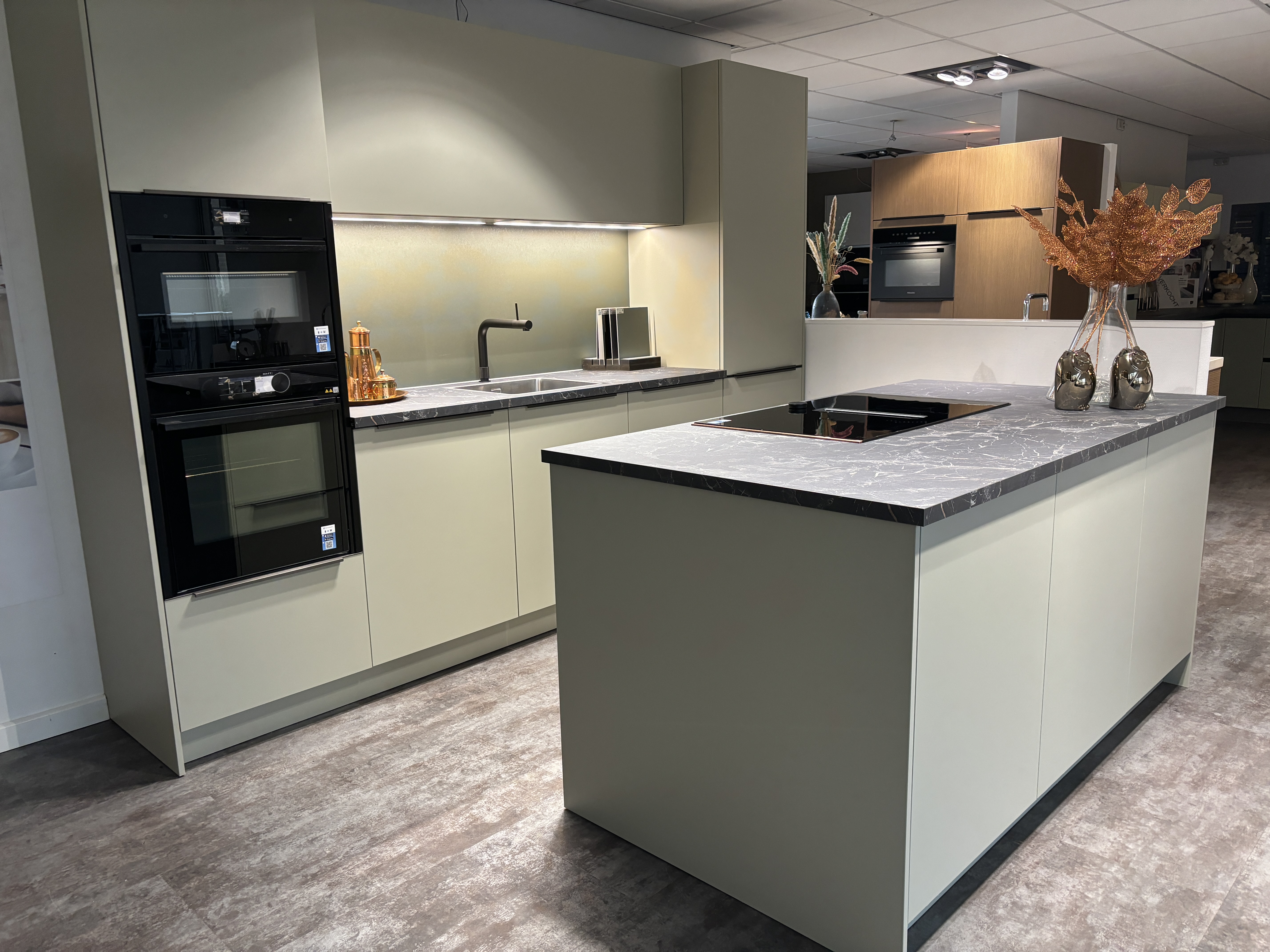 Selectiv Top Jade Pastel met Neff en Quooker apparatuur