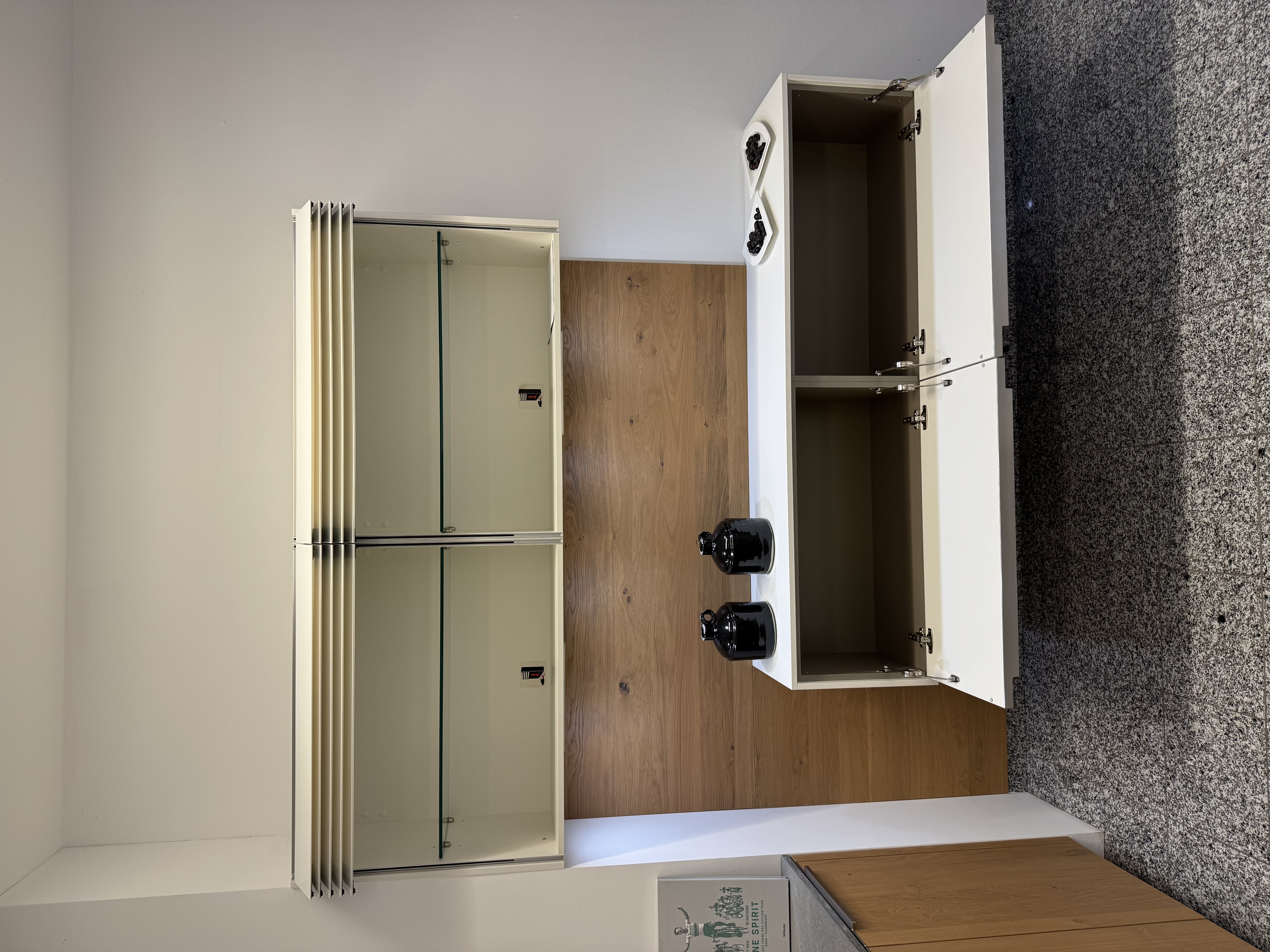AV5082 Wildeiche Hell Echtholz trifft modernes Design