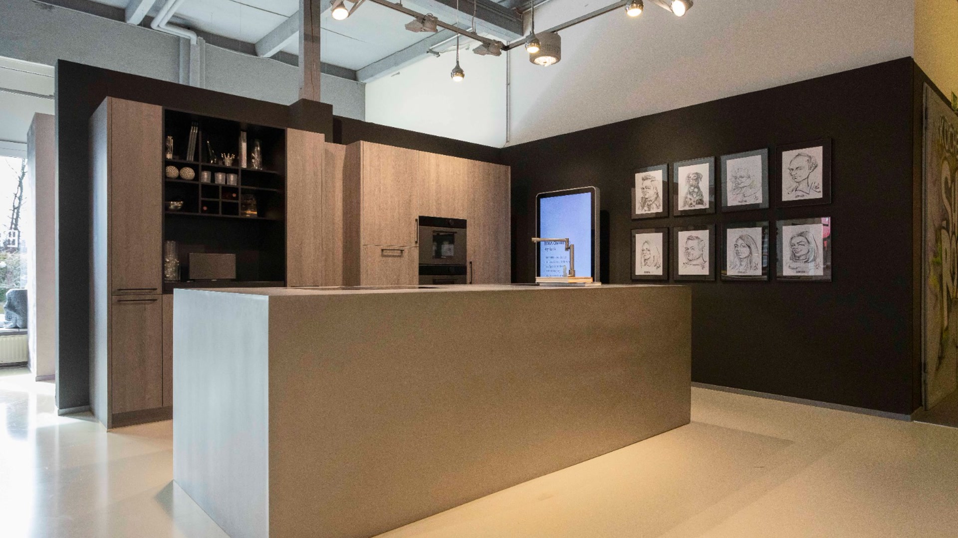 Häcker Ausstellungsküche mit Edelstahl Insel