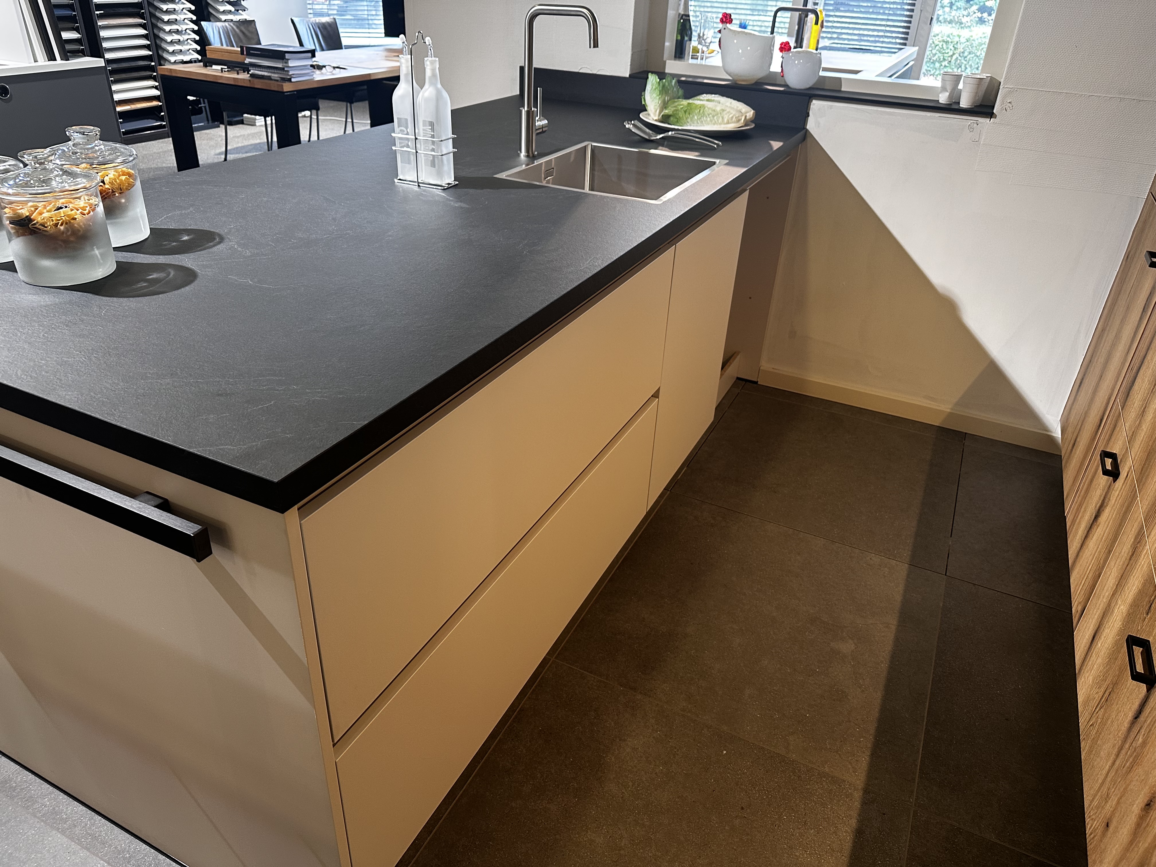 Modern design ontmoet warme elegantie